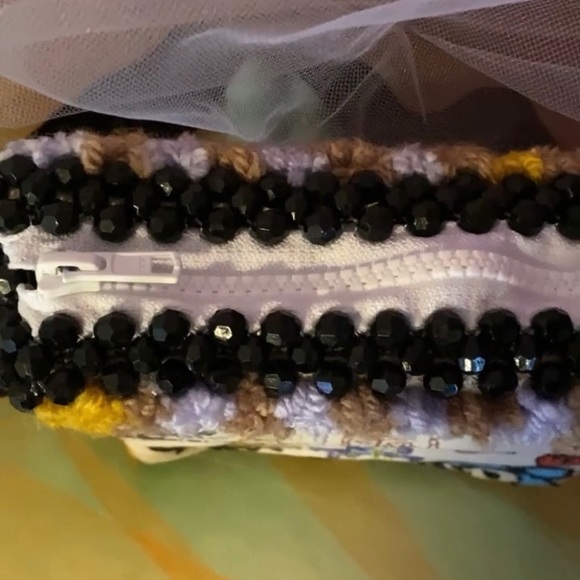 SOLD ๐ค๐คThe Kismet sporty bag in Doodle print ~ Sample Sale - Picture 4 of 5